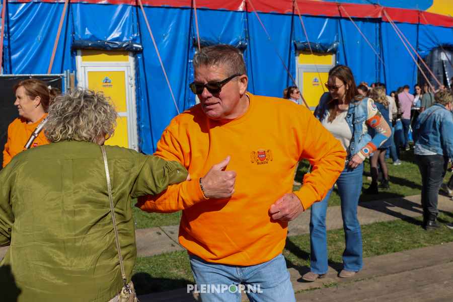 Sfeer Pleinpop Zondag (60)